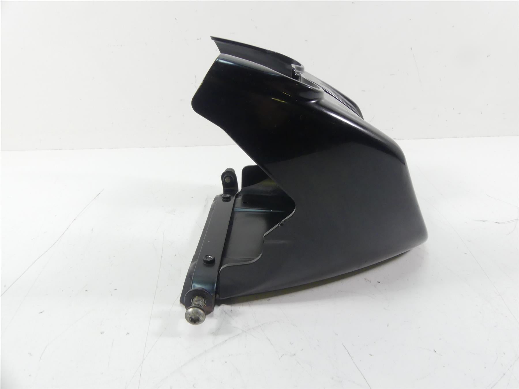 2017 Harley FXSE CVO Pro Street Breakout Front Lower Bug Spoiler Cover 57200142 {{ shop.shopifyCountryName }} - Mototech271