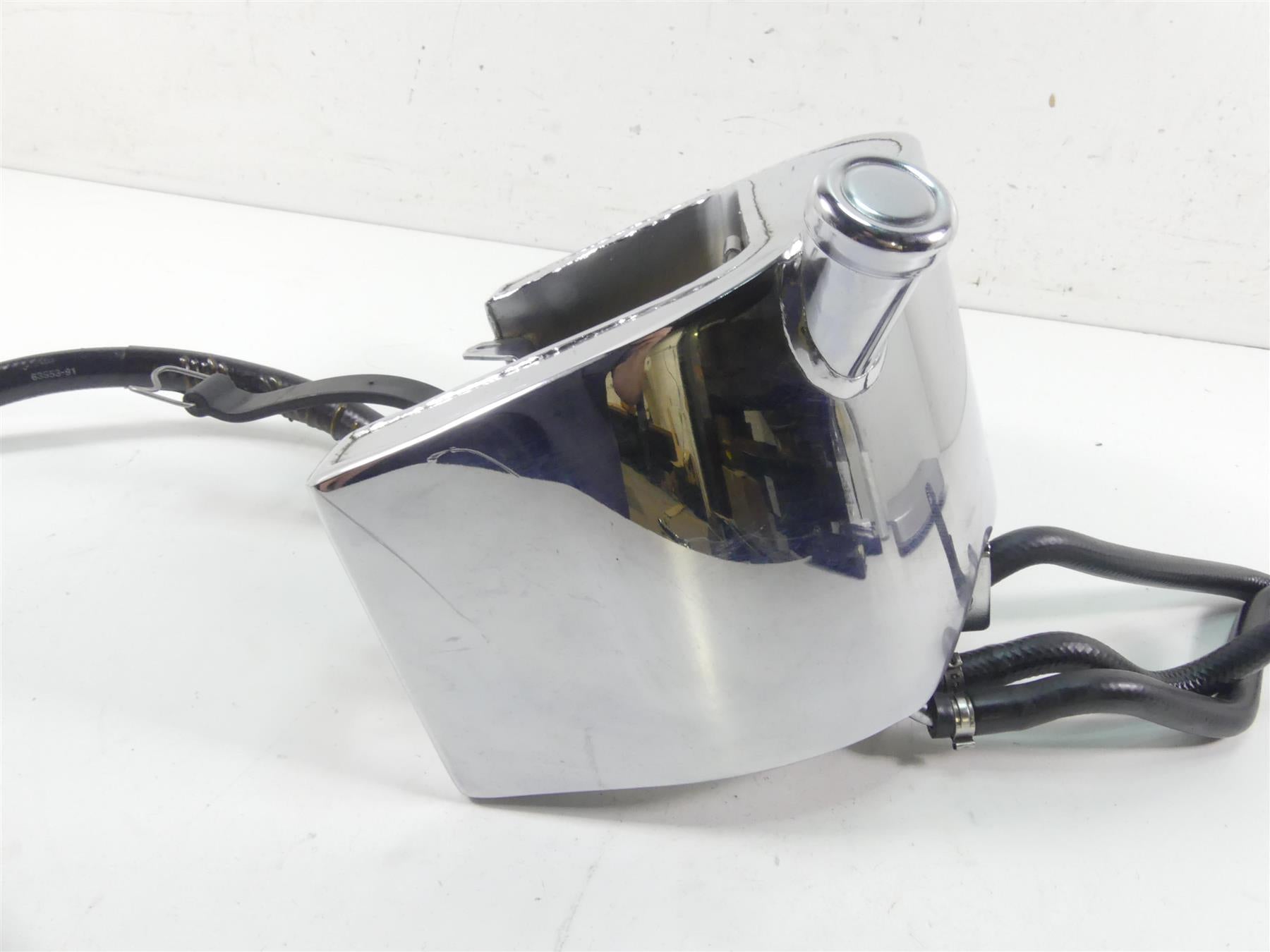 1999 Harley FXSTS Softail Springer Chrome Oil Tank Reservoir 62498-91 {{ shop.shopifyCountryName }} - Mototech271
