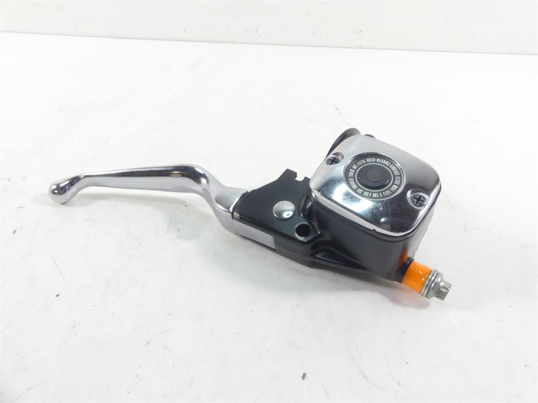 2000 Harley Dyna FXR4 CVO Super Glide Front Brake Master Cylinder 11/16 45353-99 {{ shop.shopifyCountryName }} - Mototech271