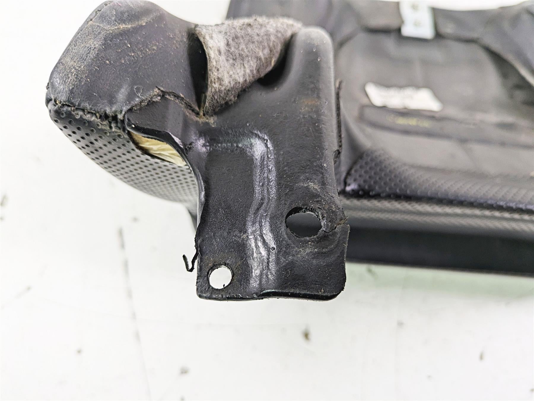 2012 Harley VRSCF Muscle V Rod Rear Passenger Seat Saddle - Read 52438-09 {{ shop.shopifyCountryName }} - Mototech271