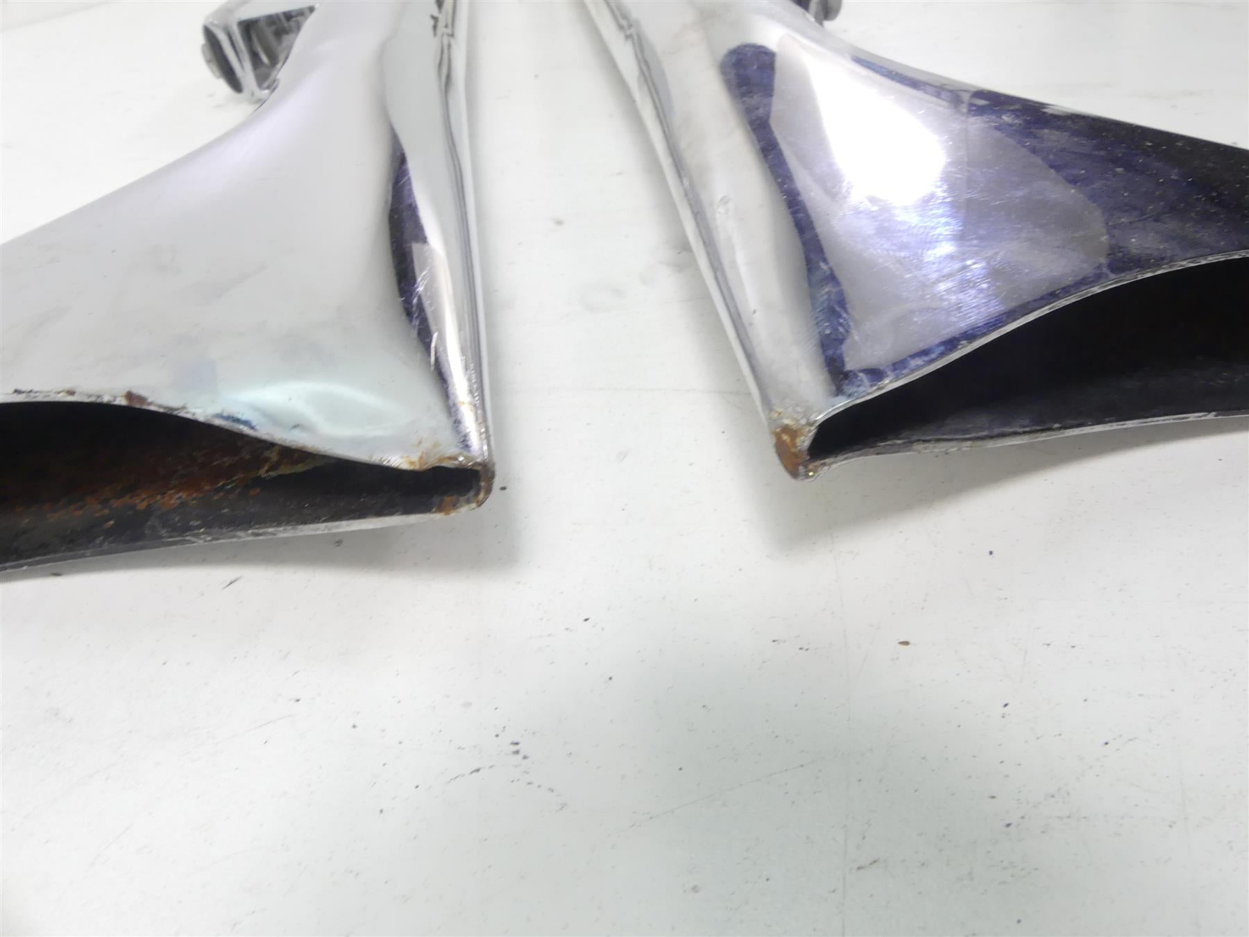 2013 Harley Touring FLHX Street Glide Fishtail Slip On Exhaust Pipe Muffler Set {{ shop.shopifyCountryName }} - Mototech271