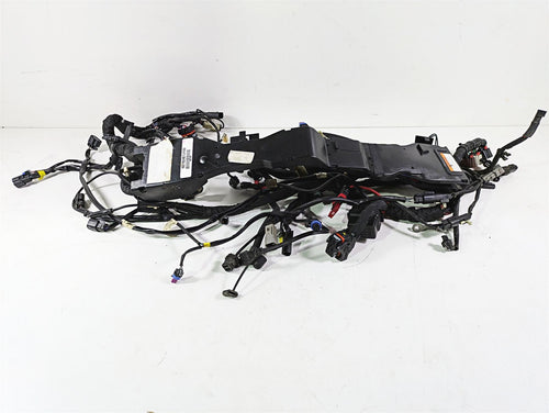 2017 Harley Touring FLHTKSE CVO E-Glide Main Wiring Harness Abs - Read 69201552 | Mototech271