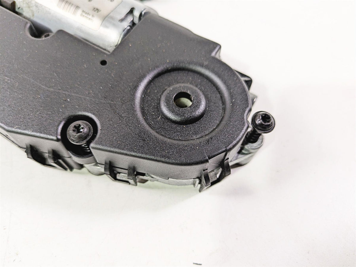 2009 BMW R1200RT K26 Windshield Wind Screen Adjuster Motor 46637681433 {{ shop.shopifyCountryName }} - Mototech271