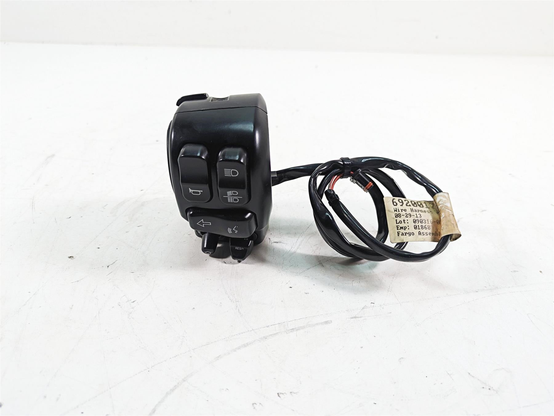 2014 Harley Touring FLHTK Electra Glide Left Hand Control Switch ...