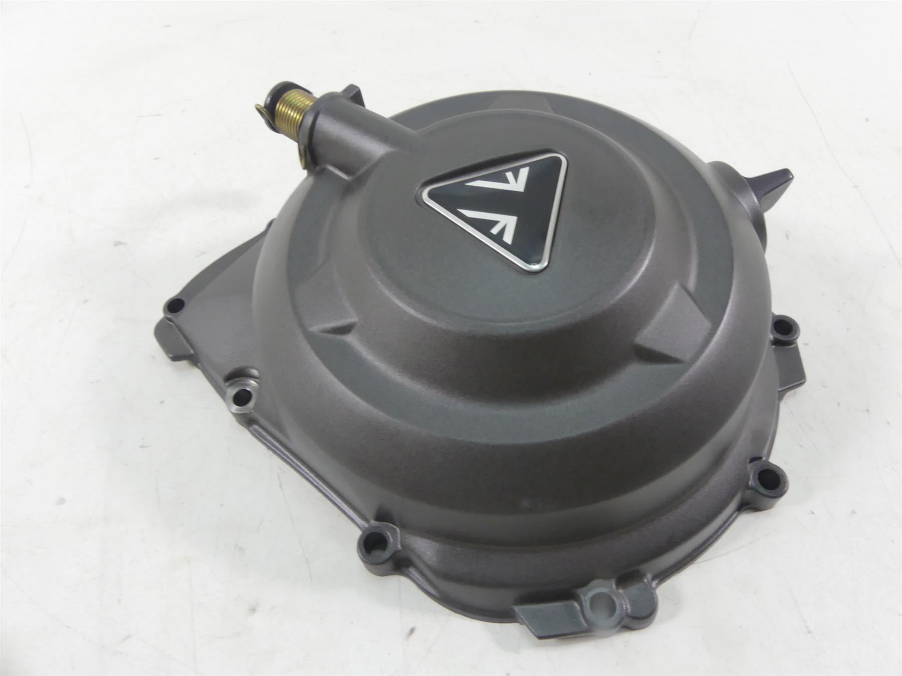 2019 Triumph Street Triple 765R Engine Side Clutch Cover T1260457 {{ shop.shopifyCountryName }} - Mototech271