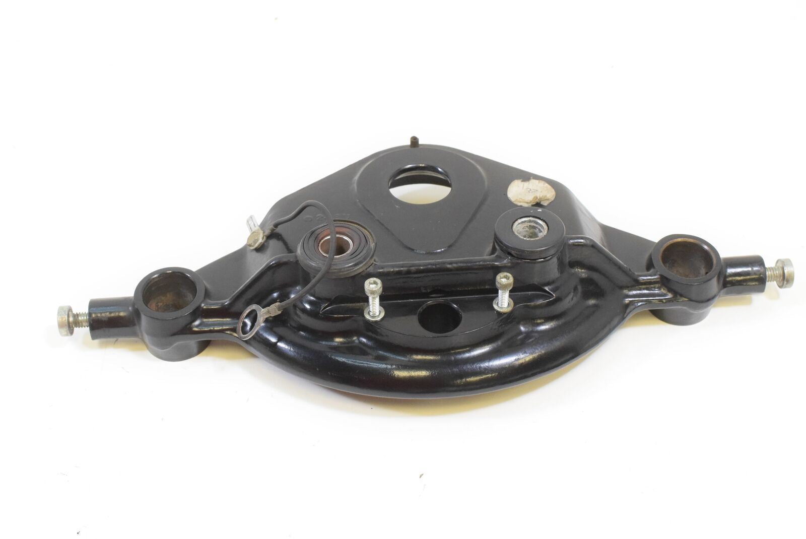 2003 Harley Touring FLHTC Electra Glide Upper Triple Tree Clamp 45435-95 {{ shop.shopifyCountryName }} - Mototech271