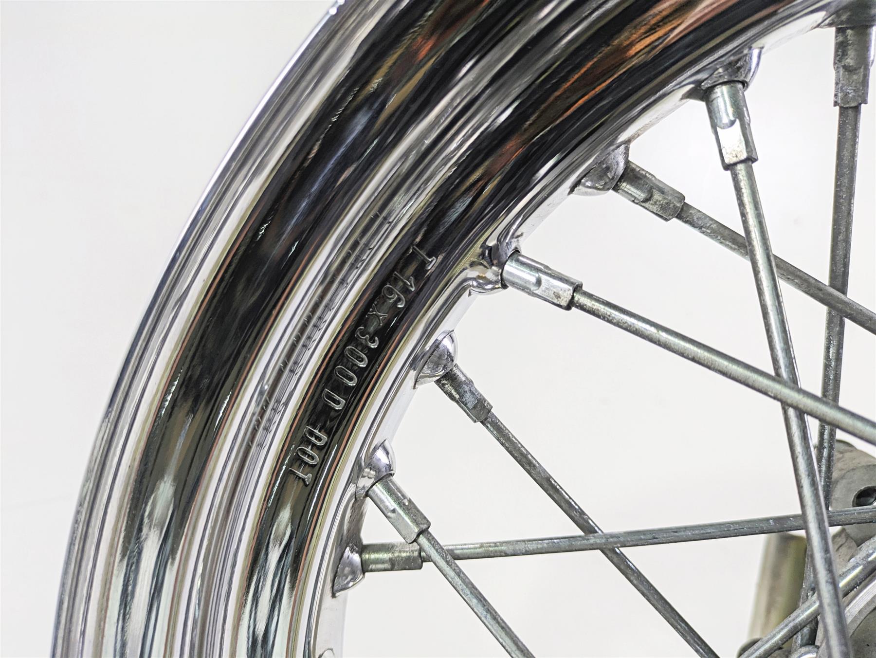 1999 Harley Touring FLHTCUI E-Glide Rear Wheel Rim 16x3 Spoke READ 41010-86C {{ shop.shopifyCountryName }} - Mototech271
