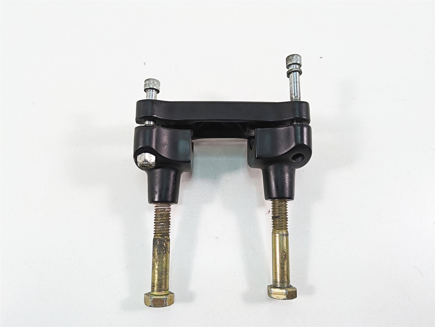 1986 Harley Sportster XLH 883 Handlebar Handle Bar Riser Clamp Set 56115-79A {{ shop.shopifyCountryName }} - Mototech271