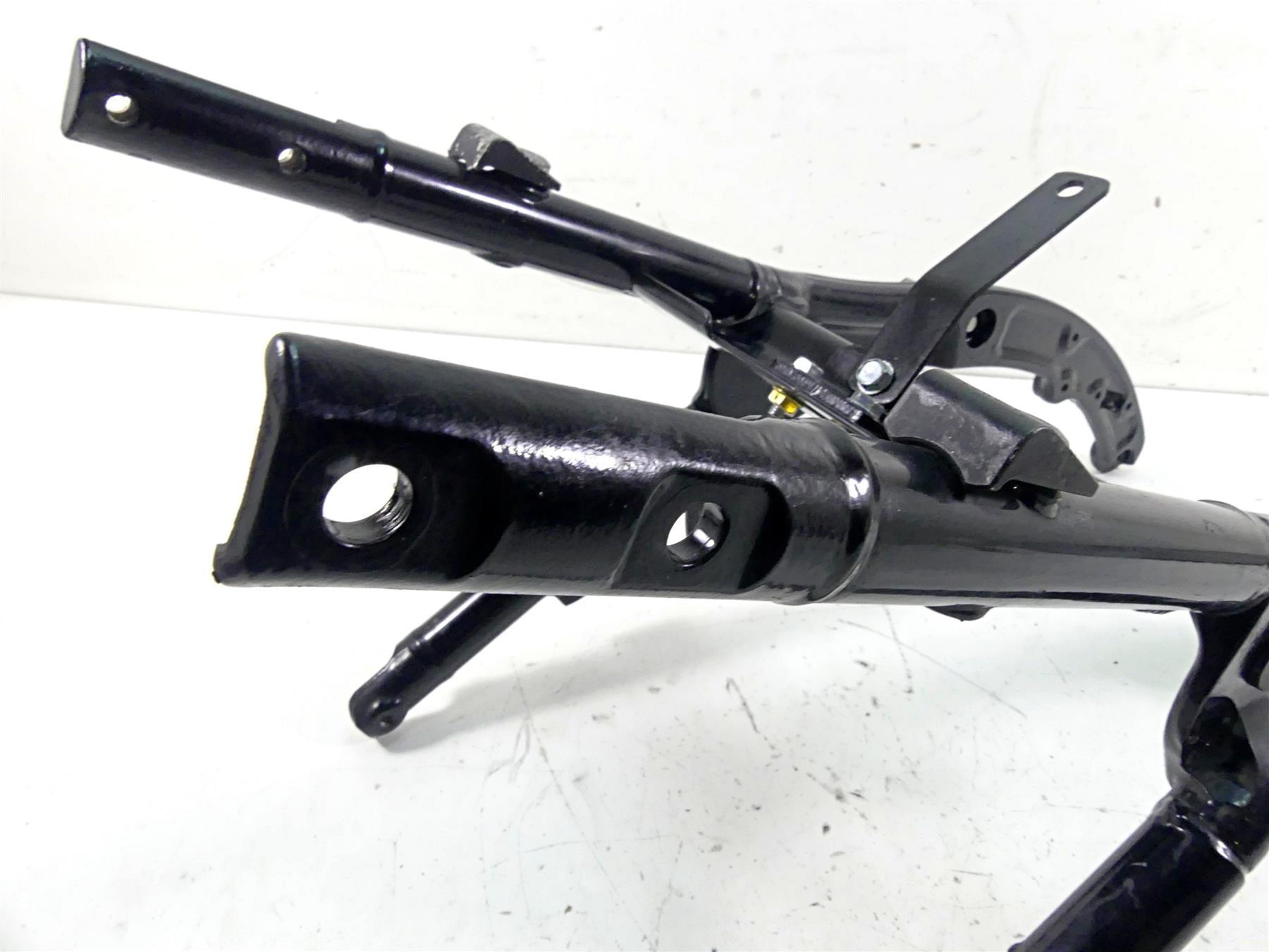 2015 Harley Touring FLHXS Street Glide Rear Subframe Sub Frame 48079-09BHP {{ shop.shopifyCountryName }} - Mototech271