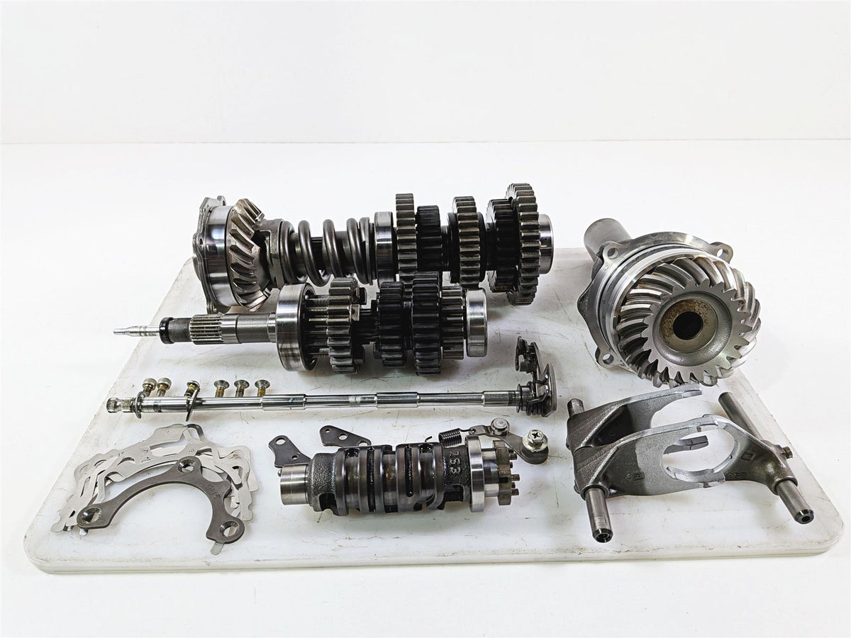 2009 Yamaha VMX17 V-Max 1700 Transmission & Middle Gear Set 2S3-Y1754-00 {{ shop.shopifyCountryName }} - Mototech271