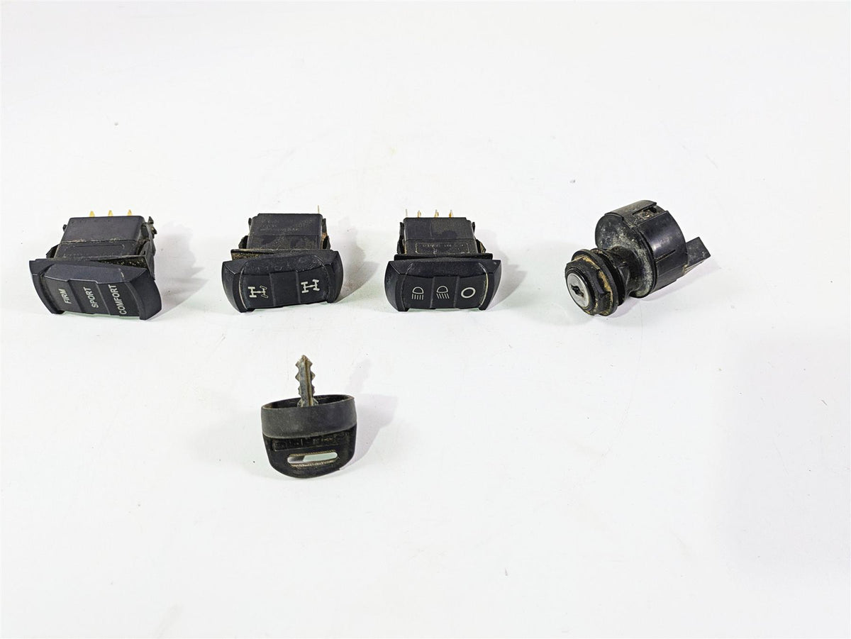 2019 Polaris RZR XP Turbo S Awd Light Switches & Ignition Switch Key Set 4016058 {{ shop.shopifyCountryName }} - Mototech271