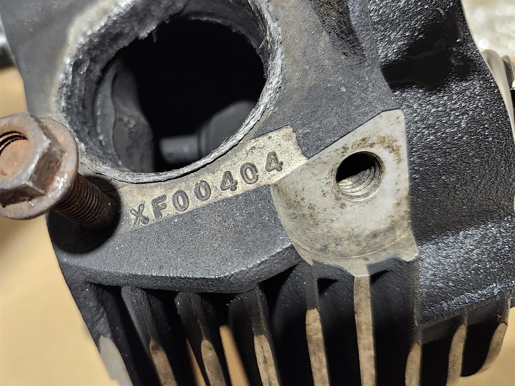 S&S Cycle Super Stock Twin Cam Cylinder Head Set 90-1050R-S F00404 {{ shop.shopifyCountryName }} - Mototech271