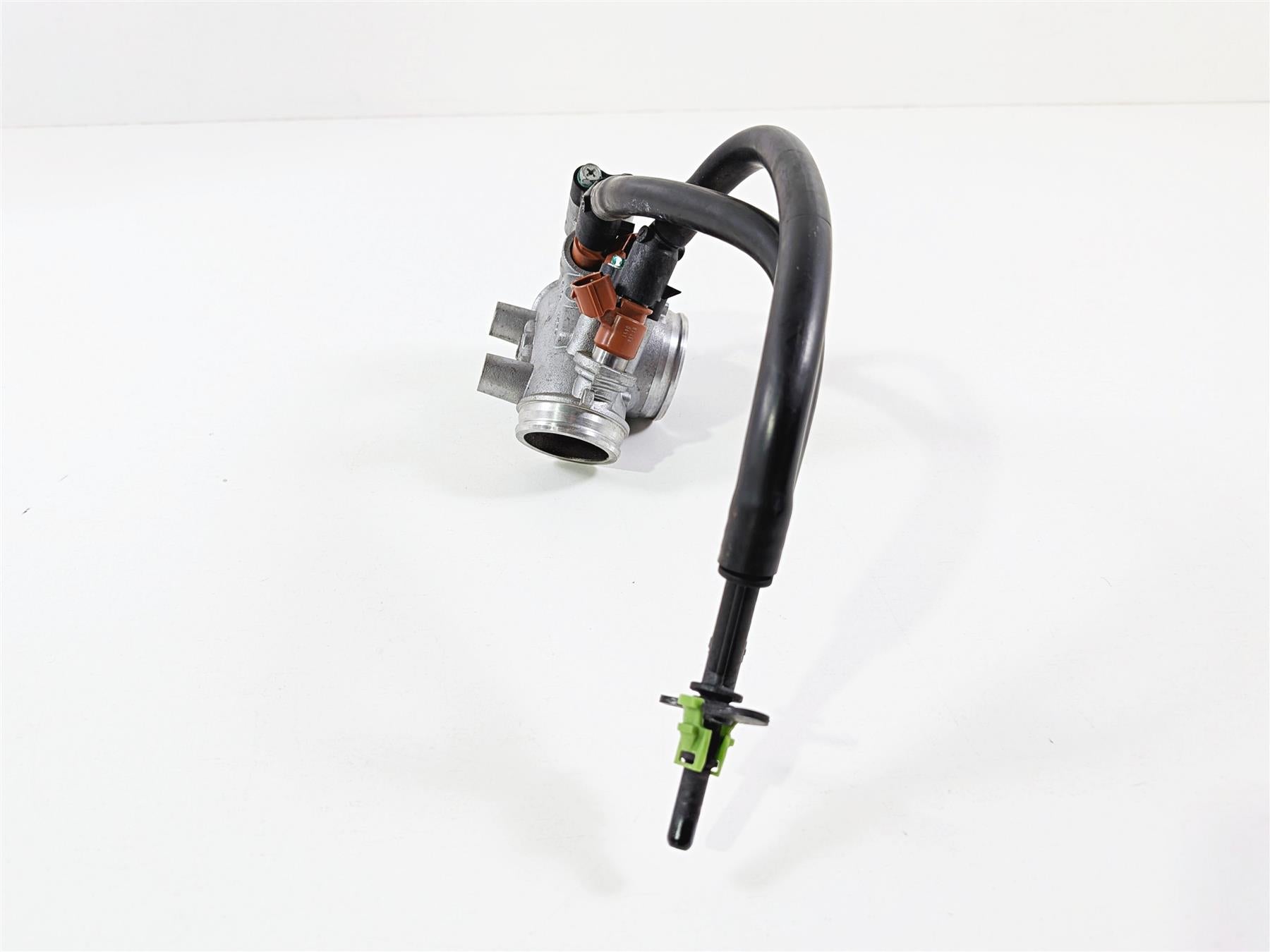 2010 Honda VT1300 CR Stateline Intake Manifold & Fuel Injectors 17111-MFR-670 {{ shop.shopifyCountryName }} - Mototech271