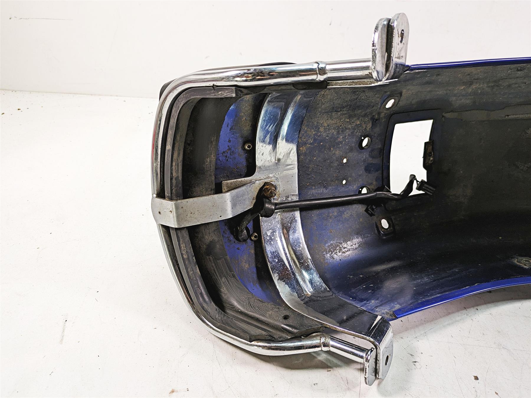 2010 Harley Touring FLHTCU Electra Glide Rear Fender Flame Blue Pearl 59579-09A {{ shop.shopifyCountryName }} - Mototech271