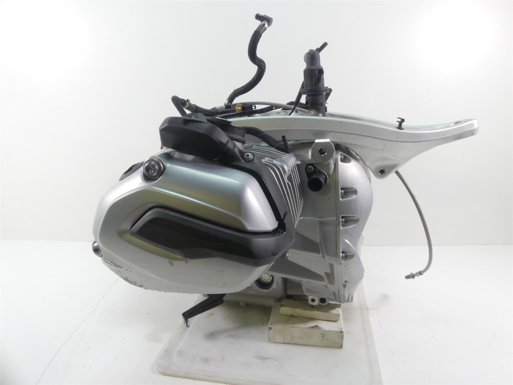 2017 BMW R1200RT K52 Running Engine Motor Transmission 25K -Video 11008389101 {{ shop.shopifyCountryName }} - Mototech271