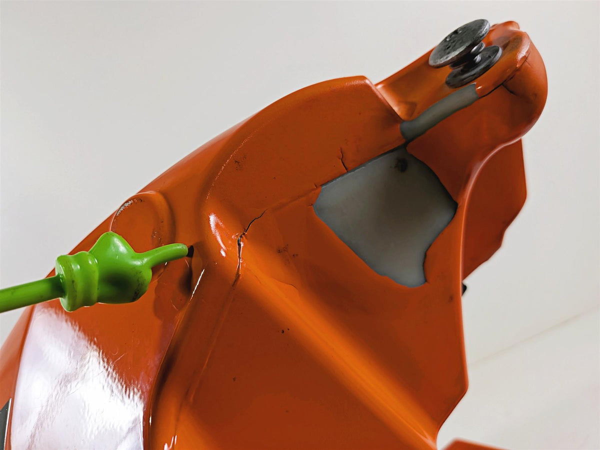 2015 KTM 1290 R Super Duke Fuel Gas Petrol Tank & Upper Cover 6130701304430A-Mototech271