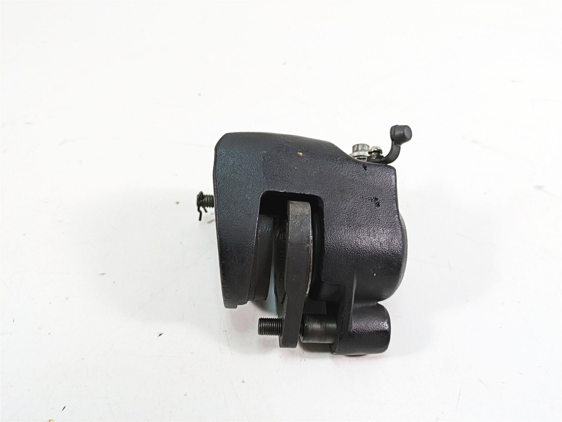 2009 Harley Softail FLSTSB Cross Bones Front Brake Caliper 44079-97C {{ shop.shopifyCountryName }} - Mototech271