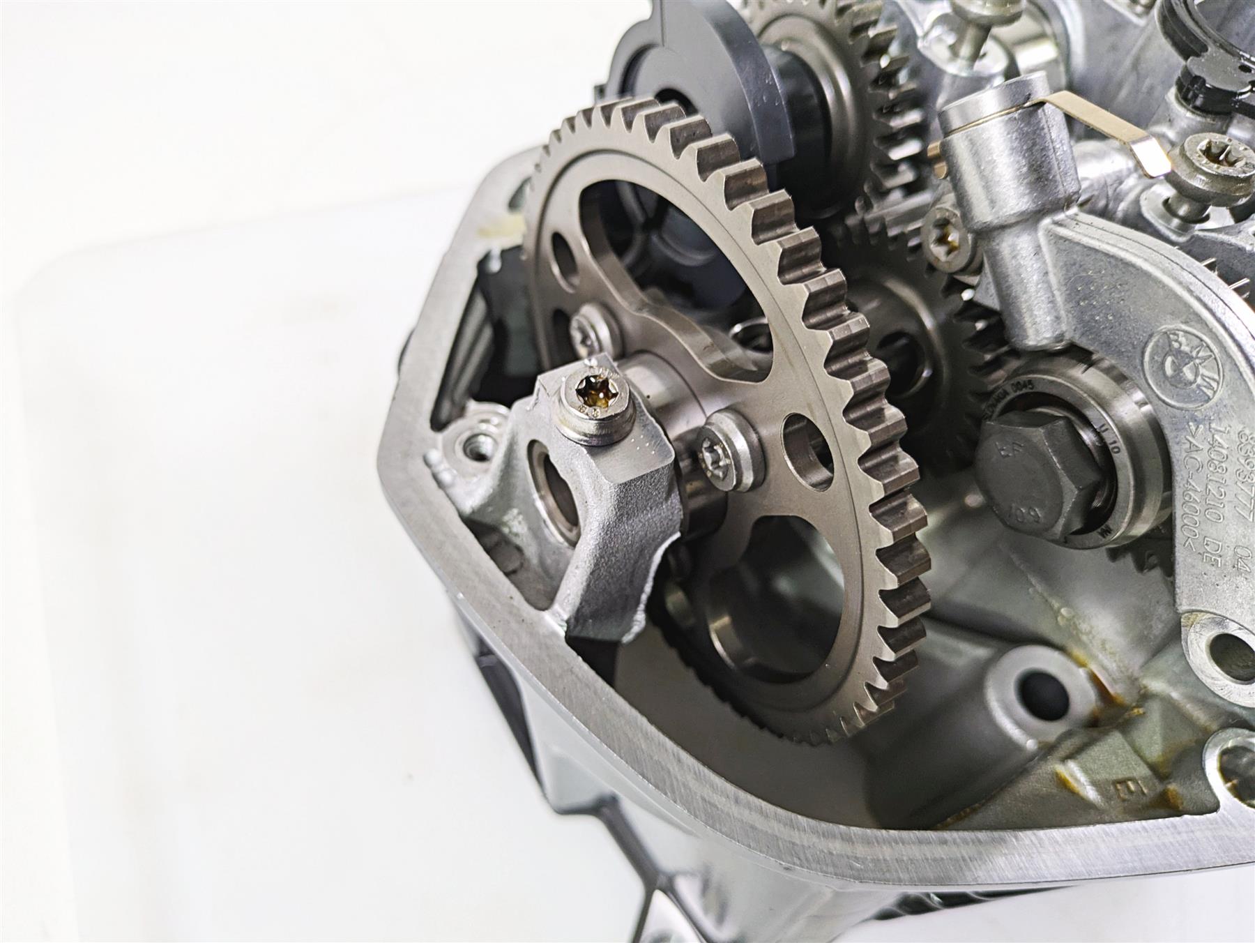 2021 BMW R1250GS K51 Adv Left Cylinderhead Head & Cam Shaft 11128504123 {{ shop.shopifyCountryName }} - Mototech271