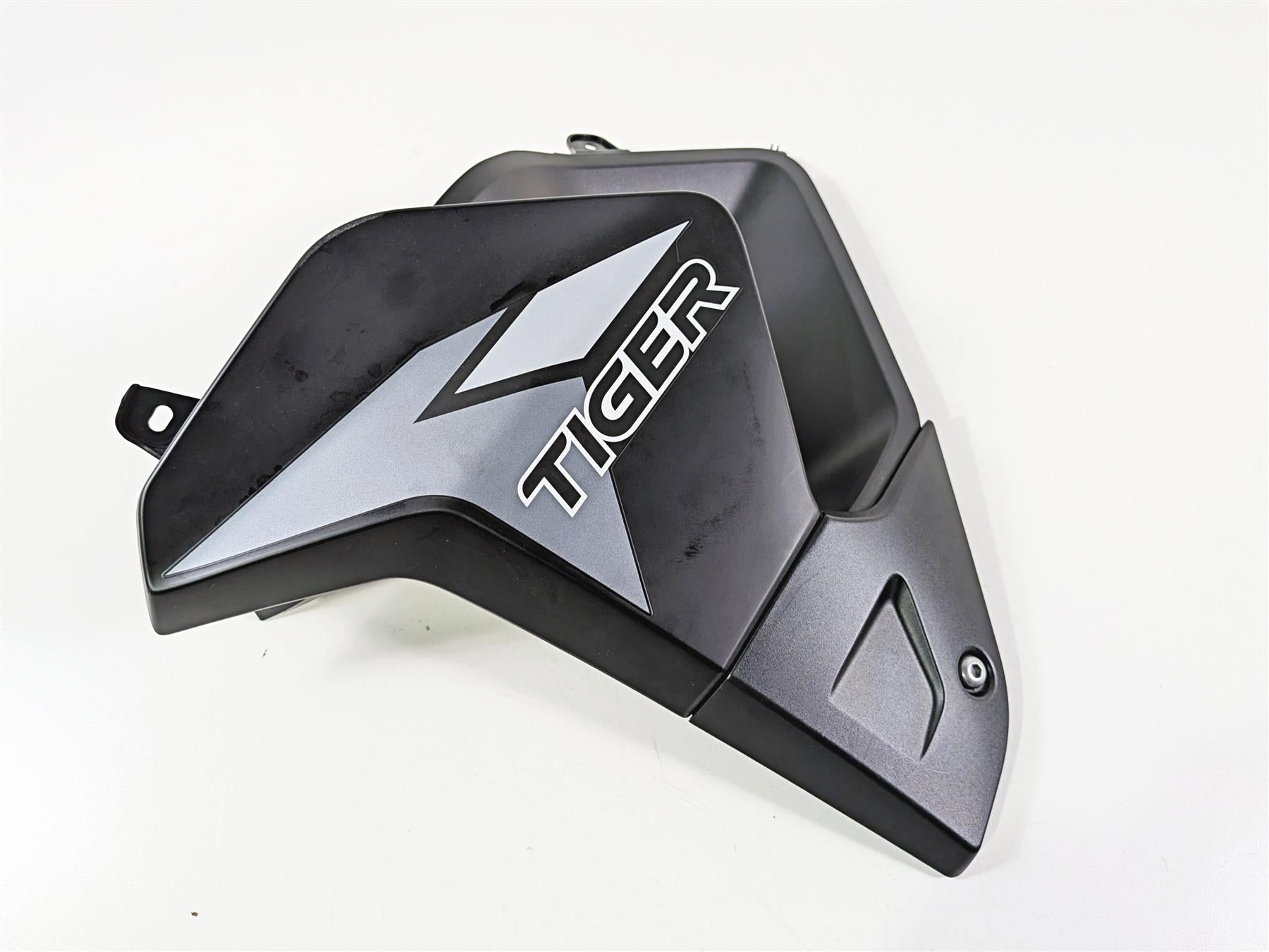 2022 Triumph Tiger 900 GT Pro Left Main Tank Fairing Cover Set T2311821 {{ shop.shopifyCountryName }} - Mototech271
