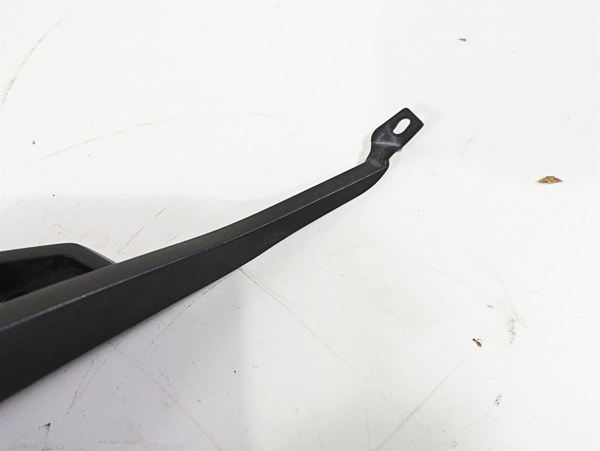 2017 BMW F800GS Adv K75 Right Main Tank Fairing Cover 46638530530 {{ shop.shopifyCountryName }} - Mototech271