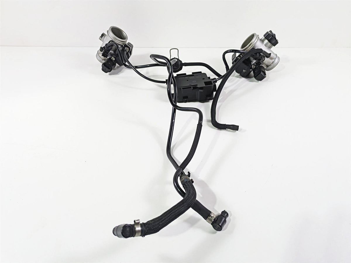 2006 BMW R1200GS K255 Adv Throttle Body Set & Cables 13547672731 13547672732 {{ shop.shopifyCountryName }} - Mototech271