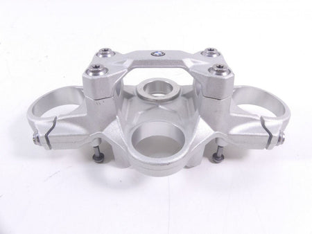 2020 BMW F900 R F900R K83 Upper Triple Tree Steering Clamp Risers 8404205 {{ shop.shopifyCountryName }} - Mototech271