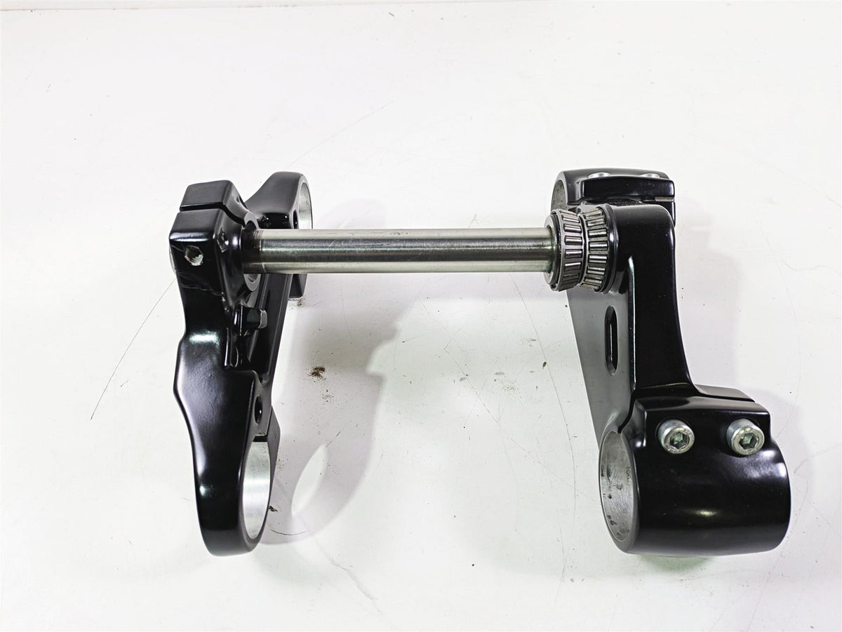 2010 Harley VRSCF Muscle Rod Black Upper Lower Triple Tree Clamp Set 46892-09A {{ shop.shopifyCountryName }} - Mototech271
