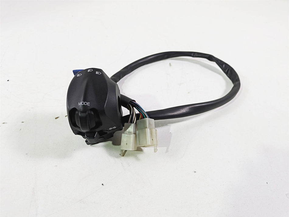 2016 Moto Guzzi Stelvio 1200 8V NTX Left Hand Turn Signal Control Switch 886229 {{ shop.shopifyCountryName }} - Mototech271