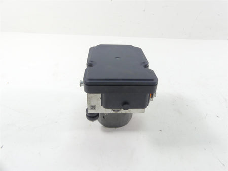 2014 Harley Touring FLHTK Electra Glide Abs Brake Pump Unit Module 41100013 {{ shop.shopifyCountryName }} - Mototech271
