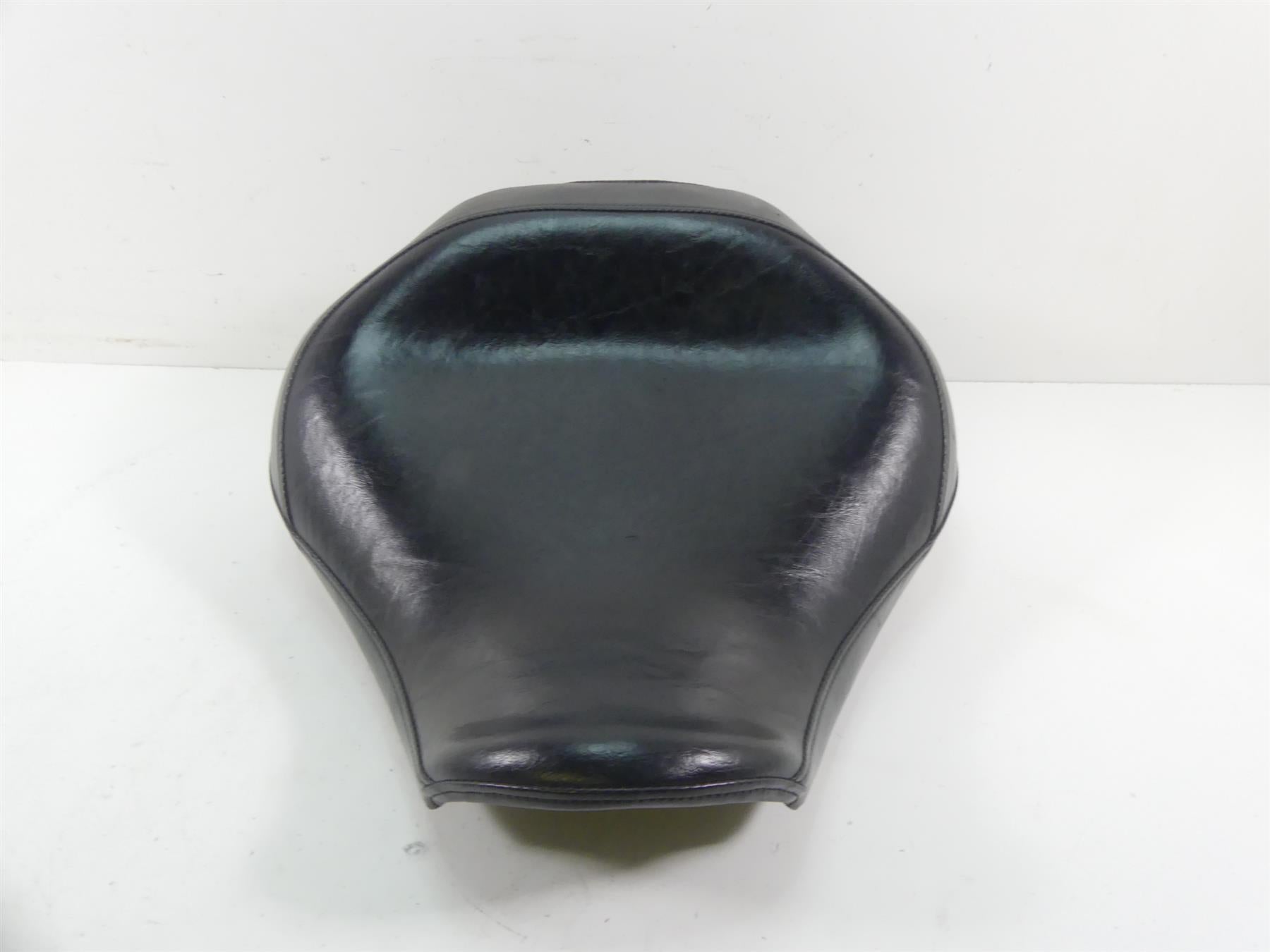 2007 Yamaha XVS1300 V-Star Front Rider Driver Saddle Seat 3D8-24710-00-00 {{ shop.shopifyCountryName }} - Mototech271