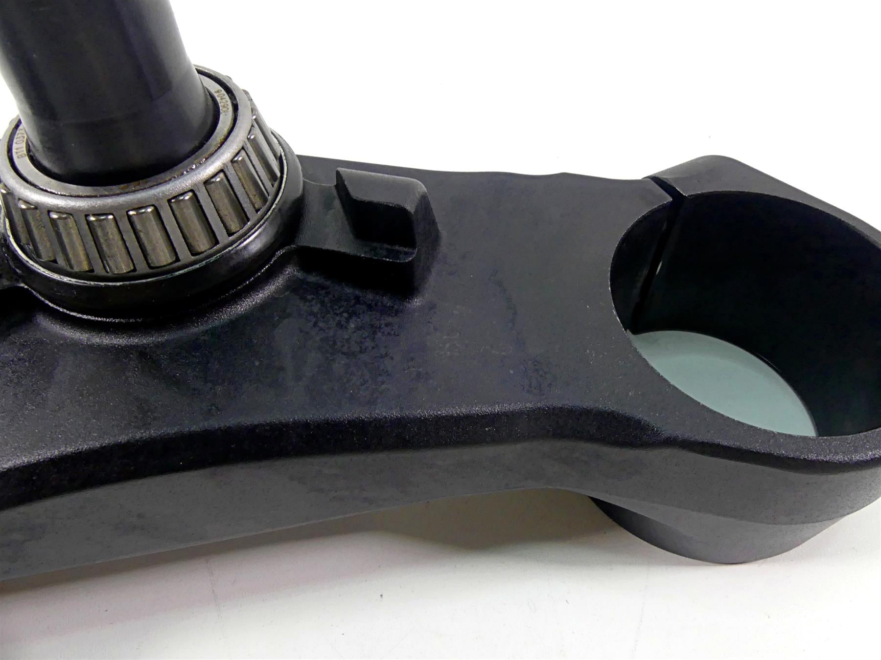 2015 KTM 1190 Adventure Lower Triple Tree Clamp 60mm -Read 6030103203233S {{ shop.shopifyCountryName }} - Mototech271