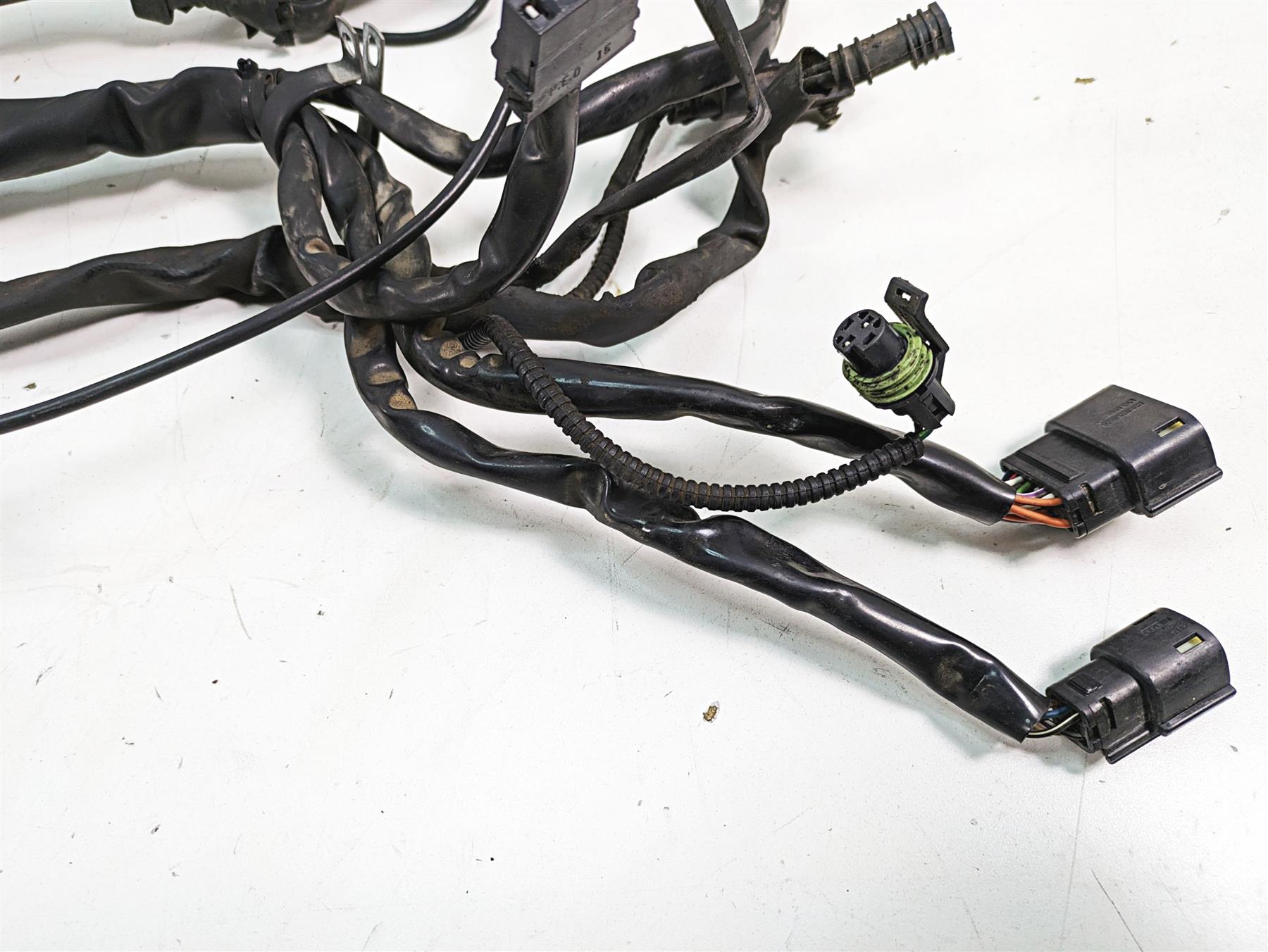2008 Harley FLHTCU Electra Glide Main Wiring Harness Loom Abs - No Cuts 70121-08 {{ shop.shopifyCountryName }} - Mototech271