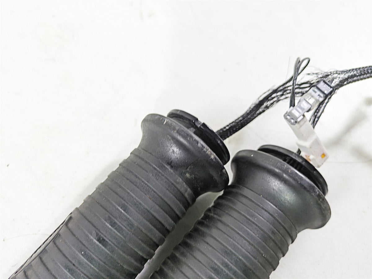 2018 Indian Chieftain Limited Heated Left Right Hand Grip Handgrip Set 5416650 {{ shop.shopifyCountryName }} - Mototech271