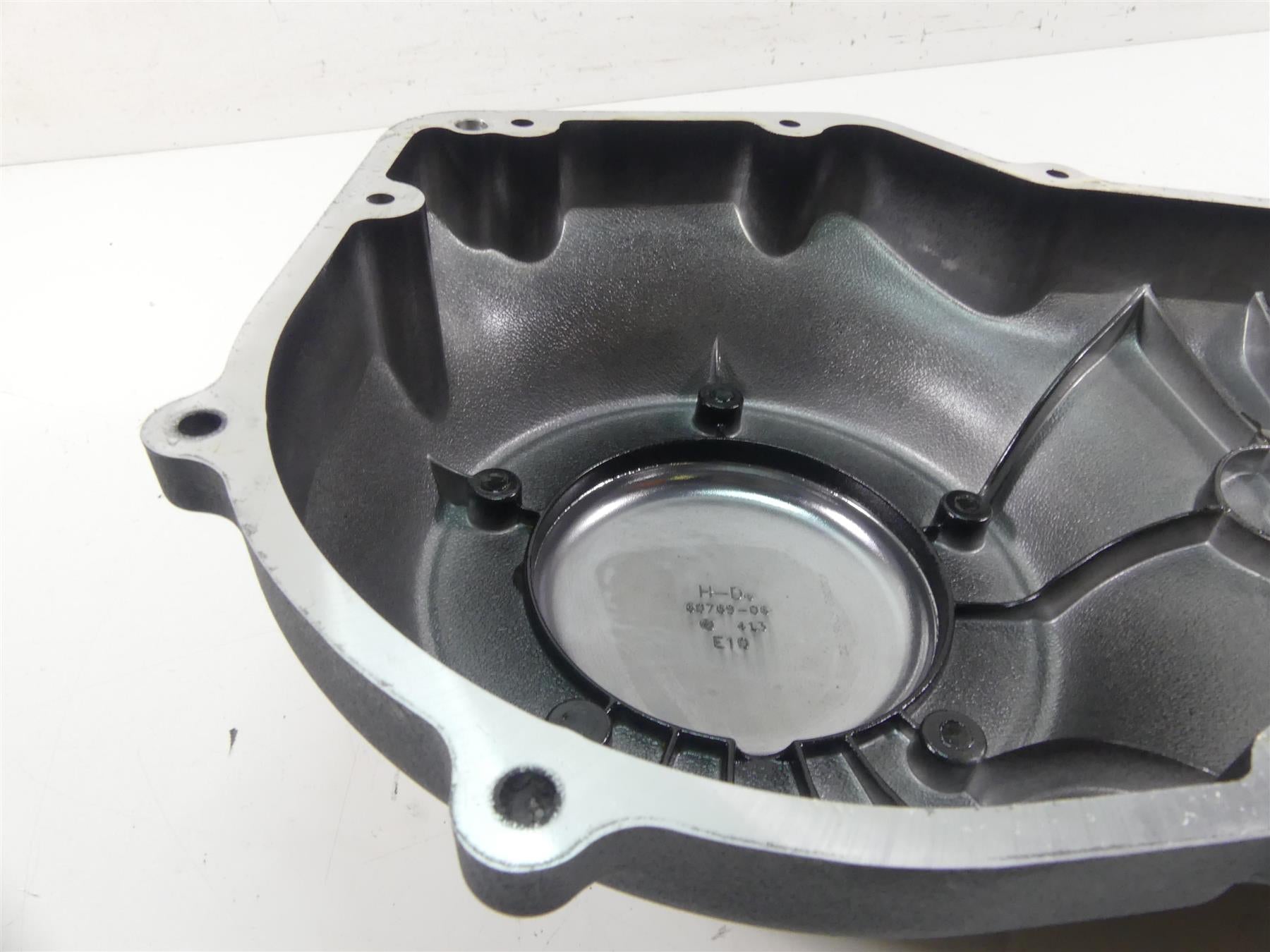 2010 Harley FXDWG Dyna Wide Glide Outer Primary Drive Fw Clutch Cover 60784-06 {{ shop.shopifyCountryName }} - Mototech271