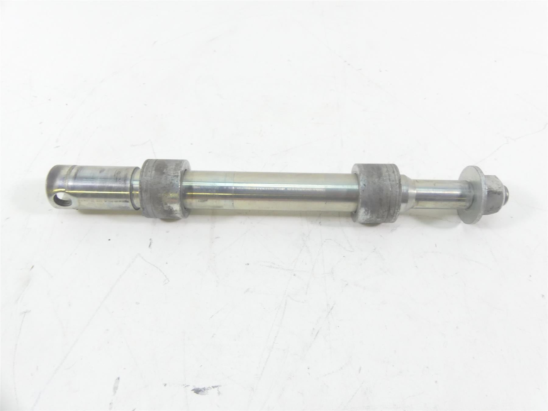 2013 Harley VRSCF Muscle V-Rod Front Axle Wheel Spindle 25mm 41628-08