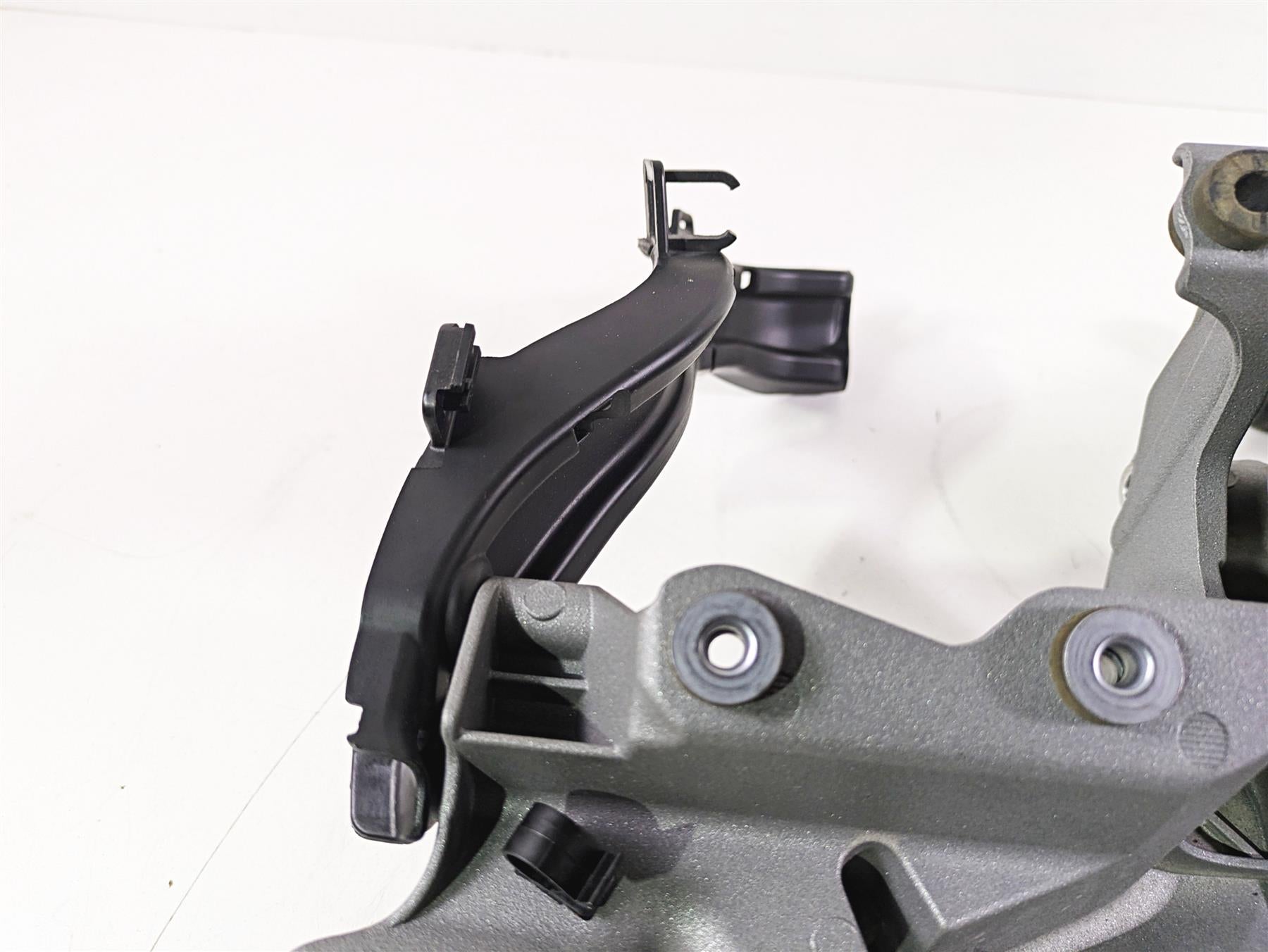 2016 BMW R1200RS K54 Front Stay Holder Carrier Mount 46638546875 {{ shop.shopifyCountryName }} - Mototech271