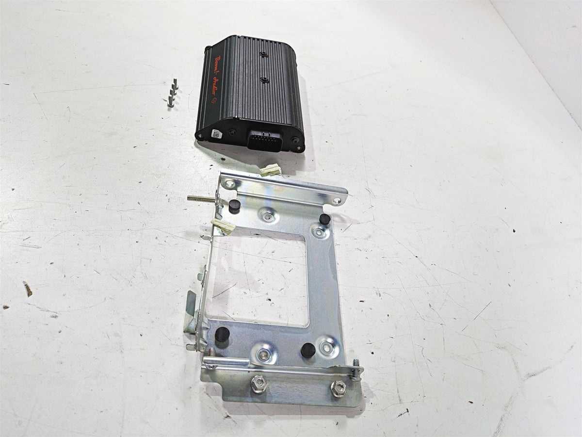 2015 Harley Touring FLHXS Street Glide Boom Audio Stage II Amplifier 76000277A {{ shop.shopifyCountryName }} - Mototech271