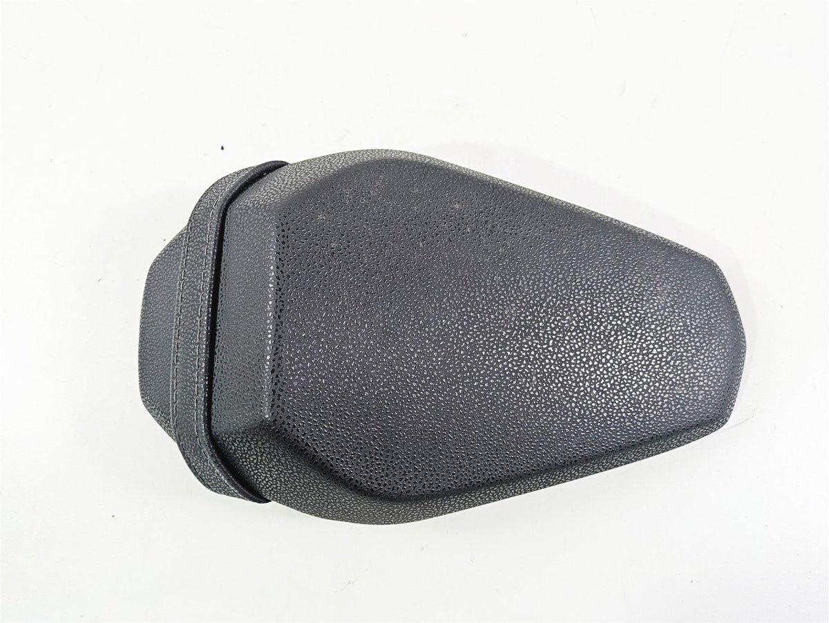2020 Kawasaki Z900 ZR900 Rear Passenger Seat Saddle 53066-0582 {{ shop.shopifyCountryName }} - Mototech271