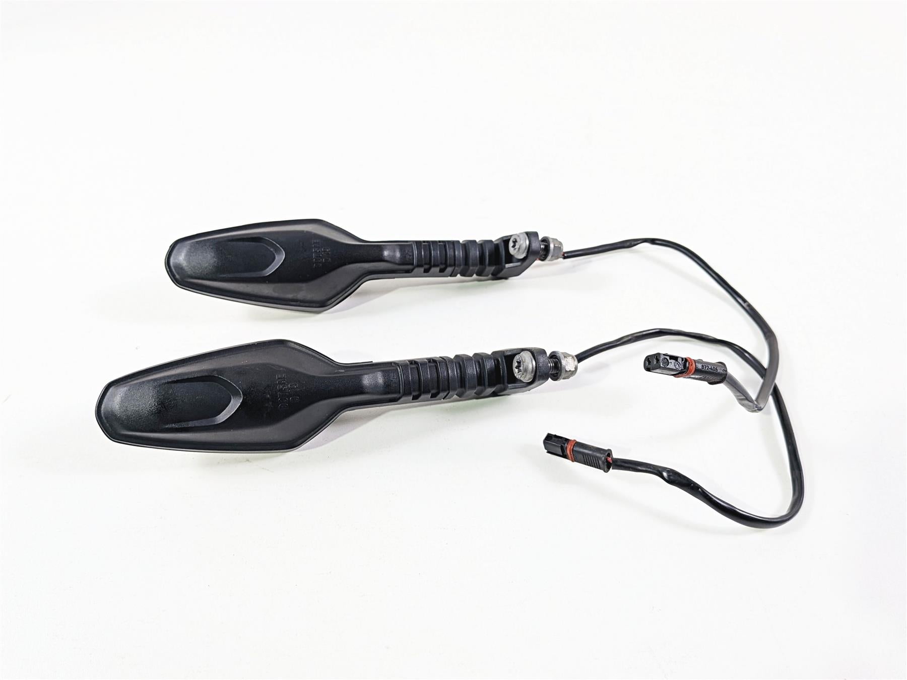 2023 BMW R nineT Scrambler K23 Rear Turn Singal Blinker Set 63138557204 {{ shop.shopifyCountryName }} - Mototech271