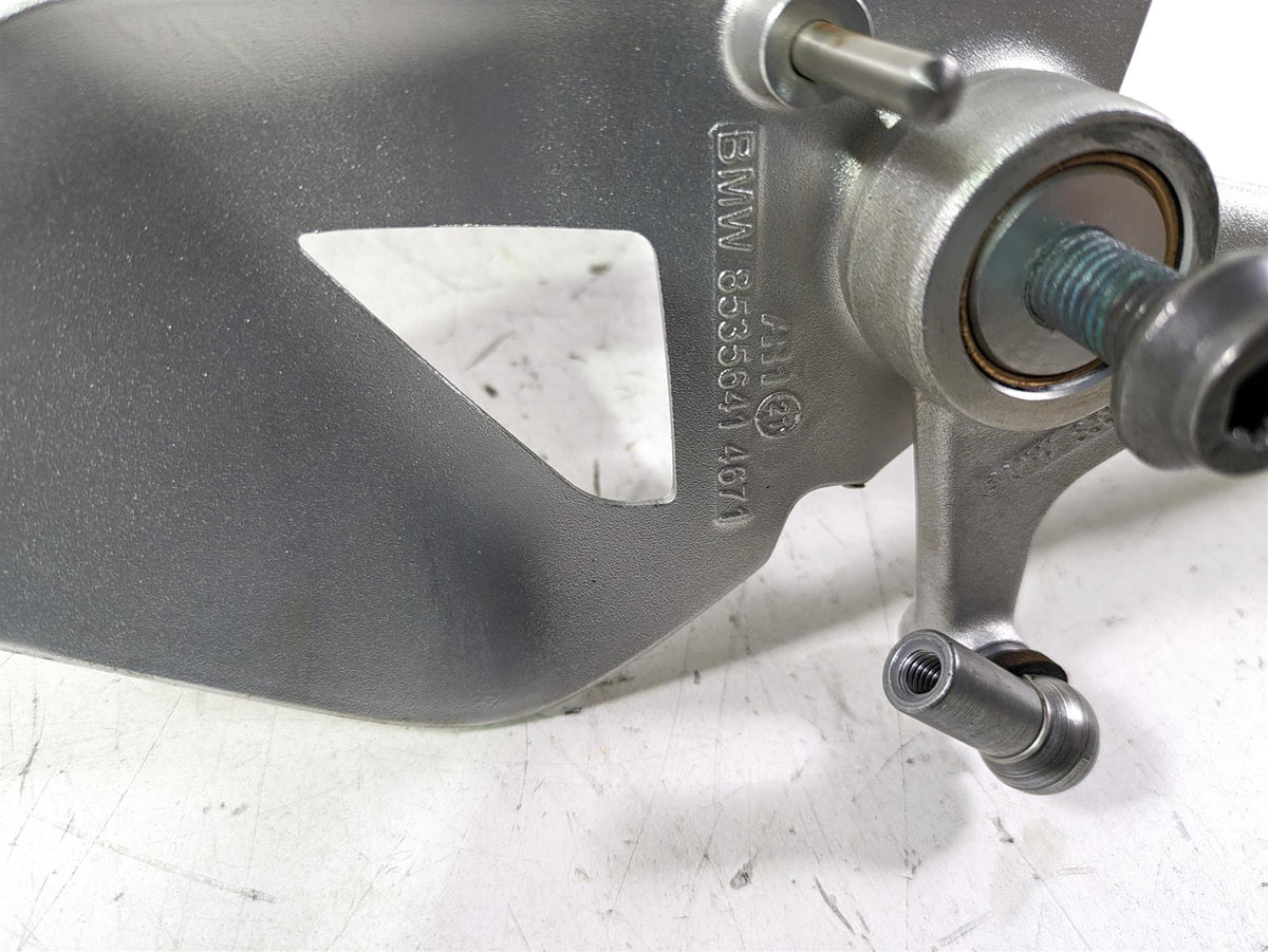 2022 BMW R1250 RT K052 Left Front Footpeg Foot Peg & Shifter Set 46718560382 {{ shop.shopifyCountryName }} - Mototech271