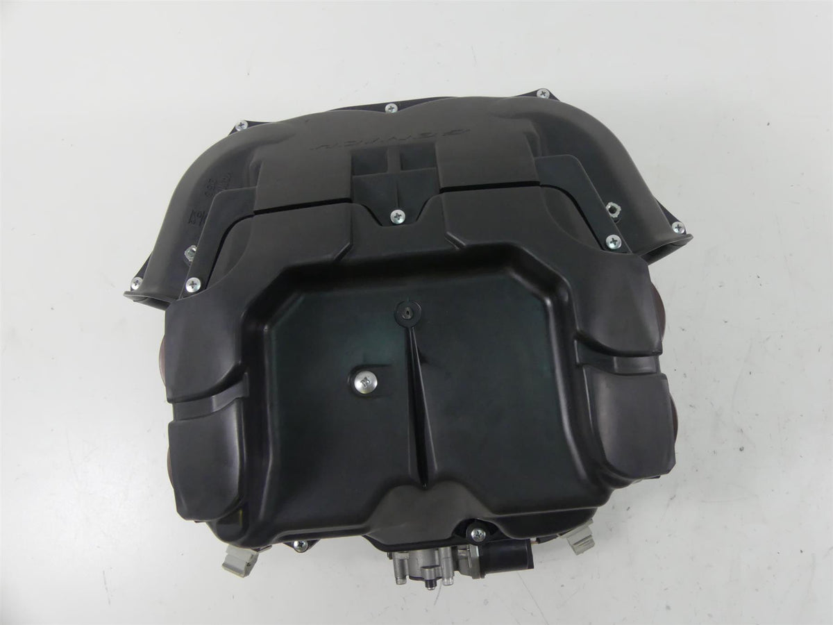2013 Yamaha VMX17 V-Max 1700 Air Box Filter Cleaner Breather Set 2S3-14411-00-00 {{ shop.shopifyCountryName }} - Mototech271
