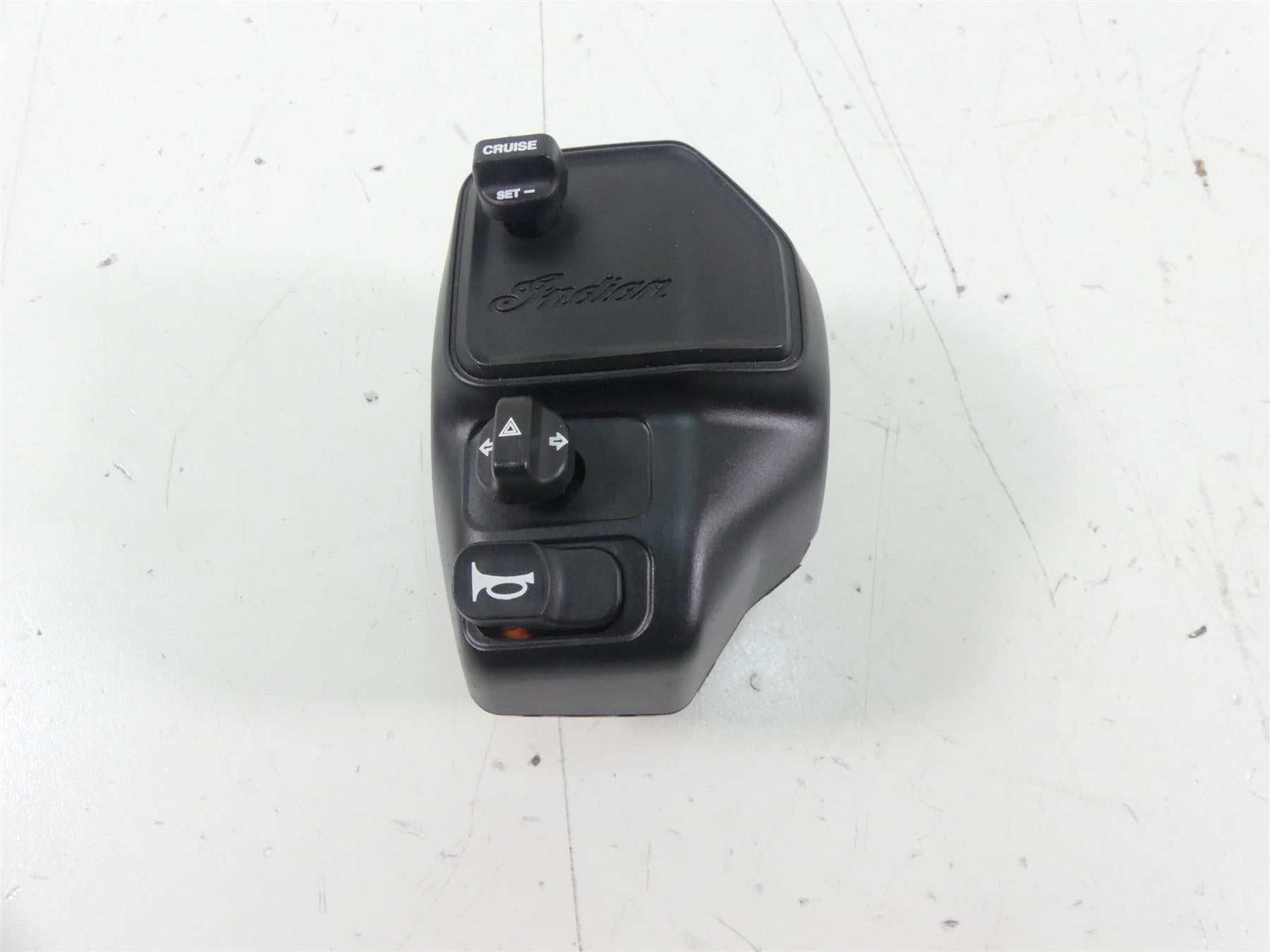 2019 Indian Motorcycle Co. FTR1200 Left Hand Cruise Horn Control Switch 2414354 {{ shop.shopifyCountryName }} - Mototech271