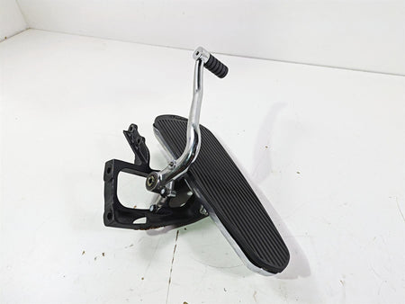 2019 Indian Chieftain Limited Right Floor Board & Brake Pedal 5141001 1023251 {{ shop.shopifyCountryName }} - Mototech271