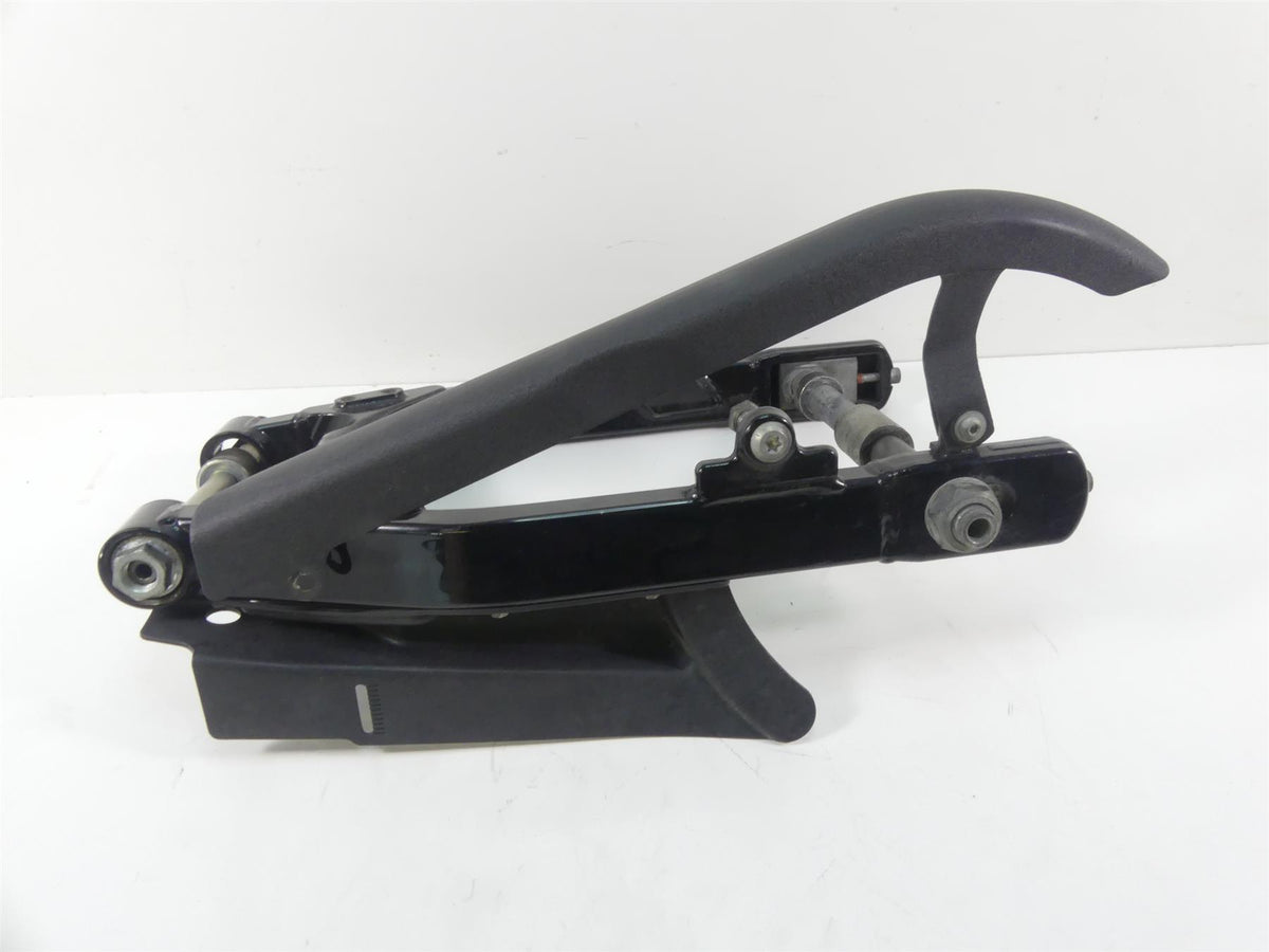 2017 Harley Dyna FXDB Street Bob Rear Swingarm Swing Arm & 25mm Axle 47820-10 {{ shop.shopifyCountryName }} - Mototech271