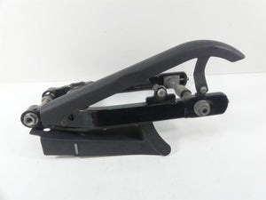 2017 Harley Dyna FXDB Street Bob Rear Swingarm Swing Arm & 25mm Axle 47820-10