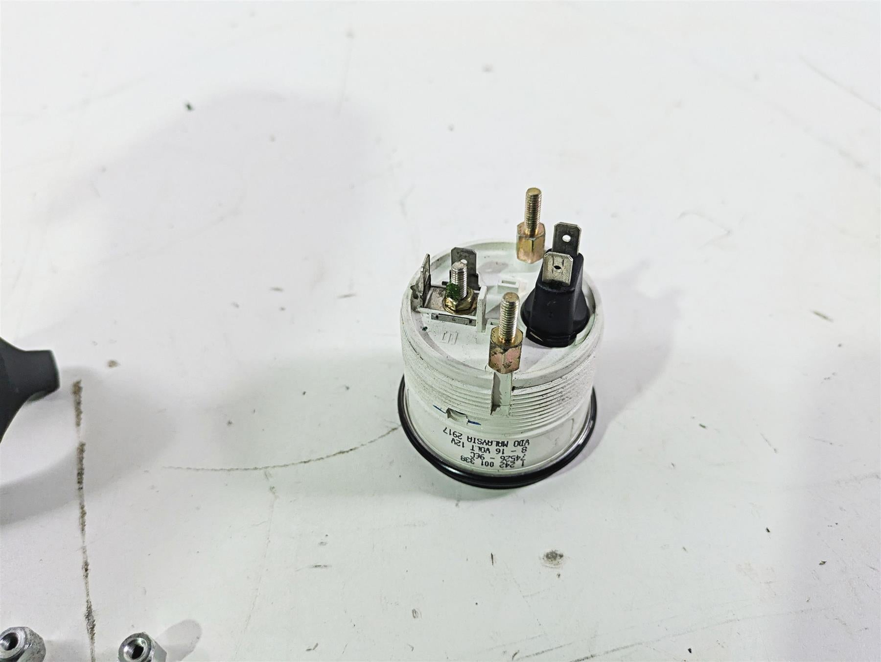 2008 Harley Touring FLHTP Electra Glide Voltage Volt Meter Gauge 74526-96C {{ shop.shopifyCountryName }} - Mototech271