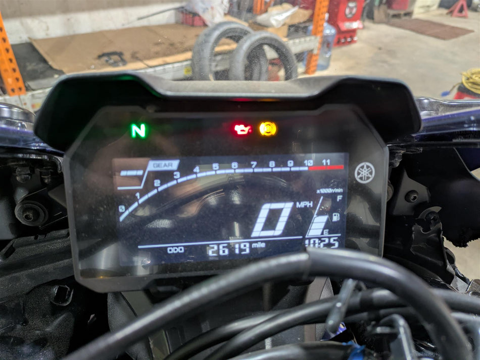 2025 Yamaha YZF R7 Speedometer Instrument Gauge 2K BEB-83500-01-00 {{ shop.shopifyCountryName }} - Mototech271