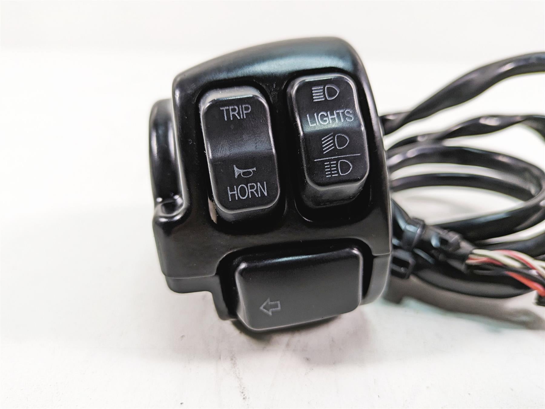 2012 Harley FLD Dyna Switchback Left Turn Signal Blinker Control Switch 72949-12 {{ shop.shopifyCountryName }} - Mototech271