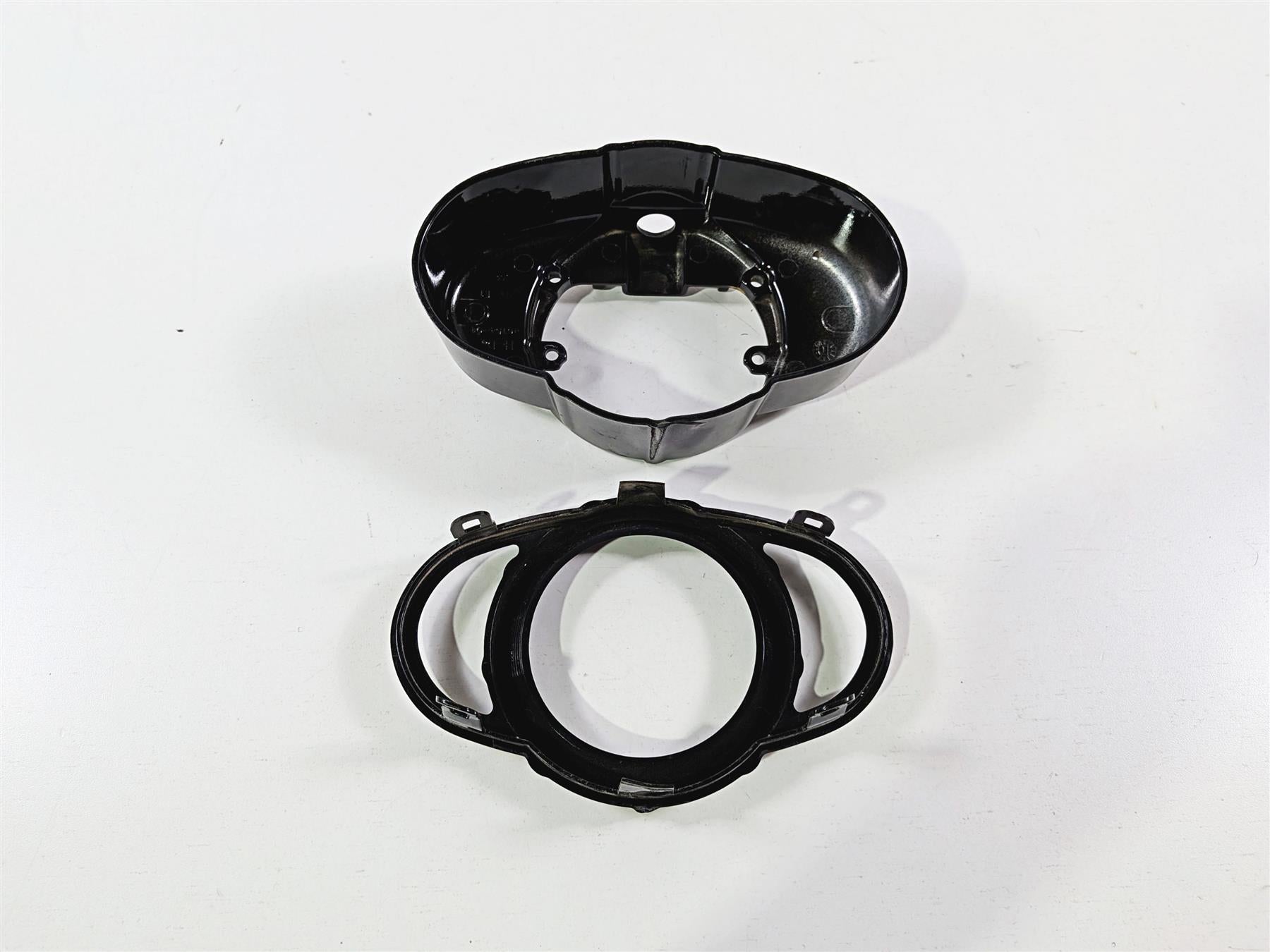 2011 Harley VRSCDX Night Rod Gauges Housing Cover & Bezel 46383-06 {{ shop.shopifyCountryName }} - Mototech271