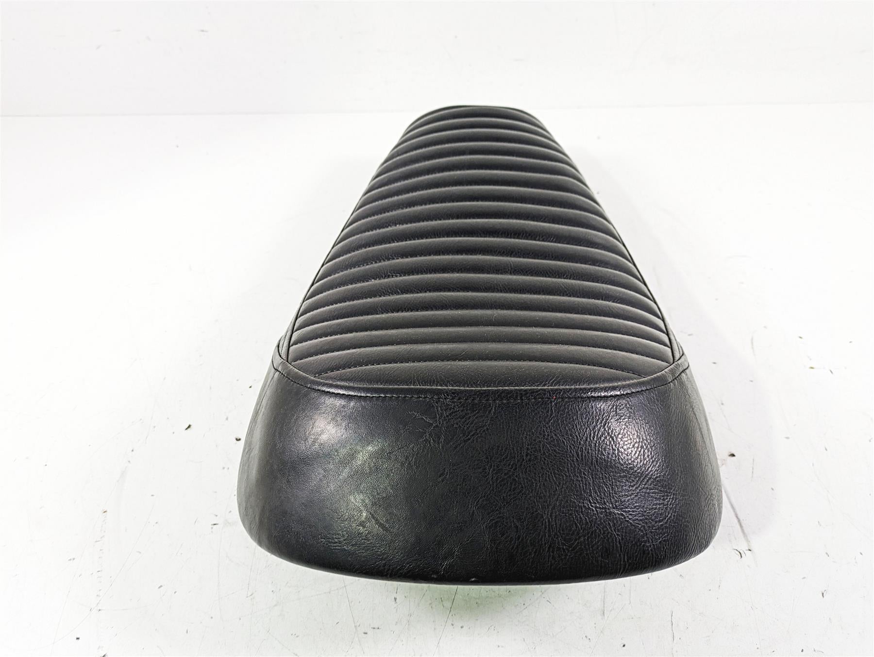 2020 Triumph Street Scrambler 900 Front Rider Driver Seat T2308476 {{ shop.shopifyCountryName }} - Mototech271